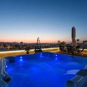 Sunset Penthouse With Spectacular View And Jacuzzi Apartment